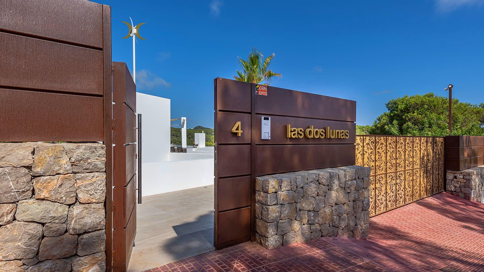 9 bedroom Villa for sale in Roca Llisa with pool - € 9,800,000 (Ref: 9426480)