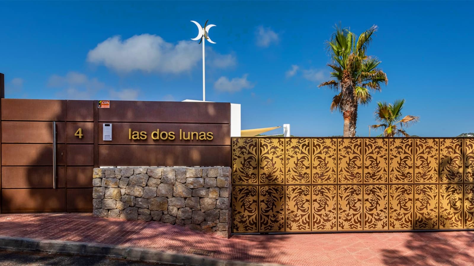 9 bedroom Villa for sale in Roca Llisa with pool - € 9,800,000 (Ref: 9426480)