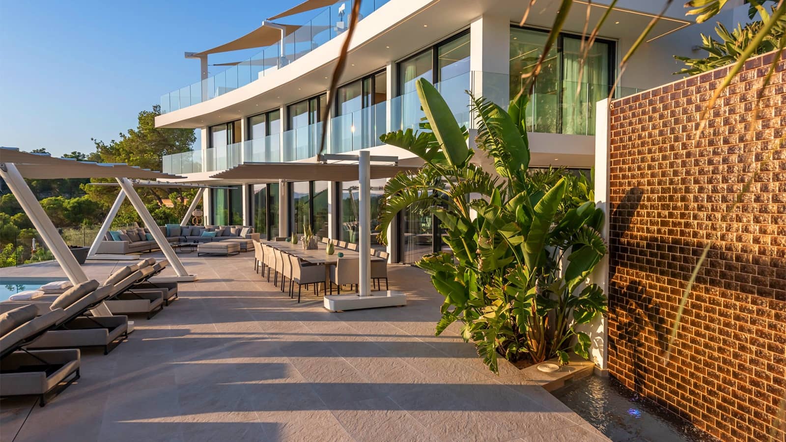 9 bedroom Villa for sale in Roca Llisa with pool - € 9,800,000 (Ref: 9426480)