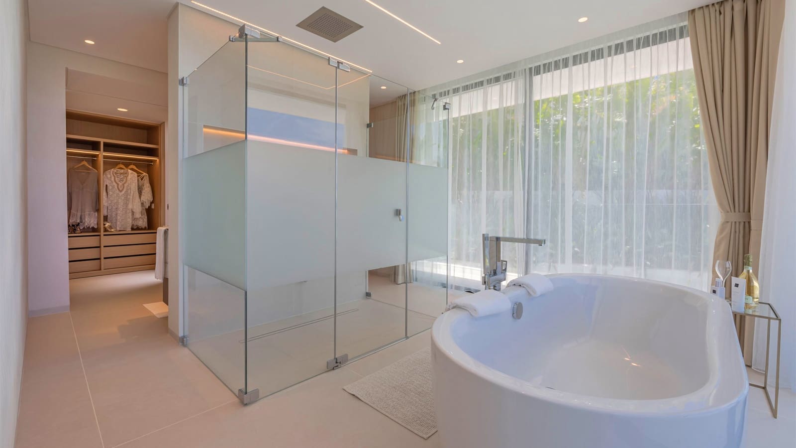 9 bedroom Villa for sale in Roca Llisa with pool - € 9,800,000 (Ref: 9426480)