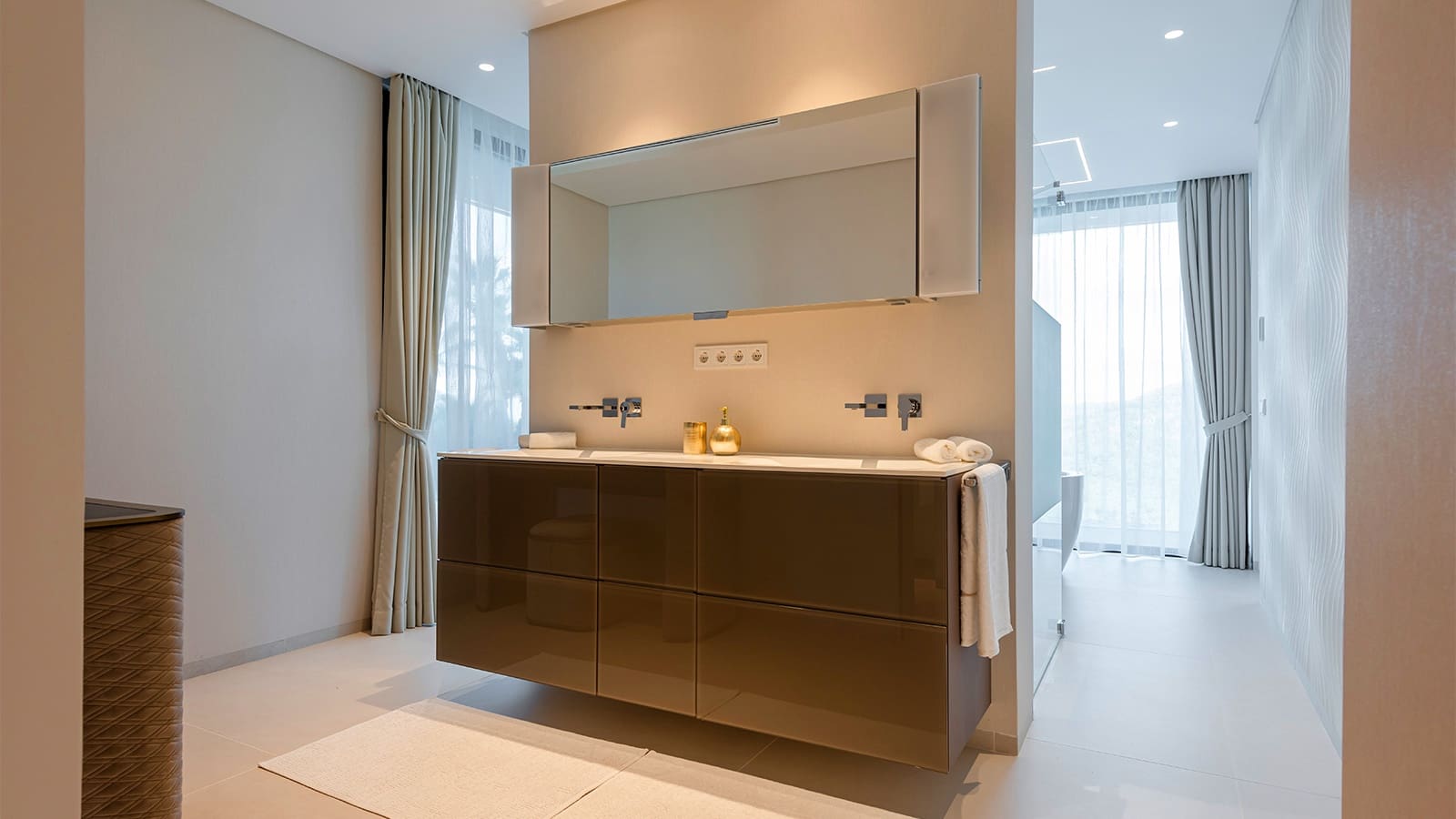 9 bedroom Villa for sale in Roca Llisa with pool - € 9,800,000 (Ref: 9426480)