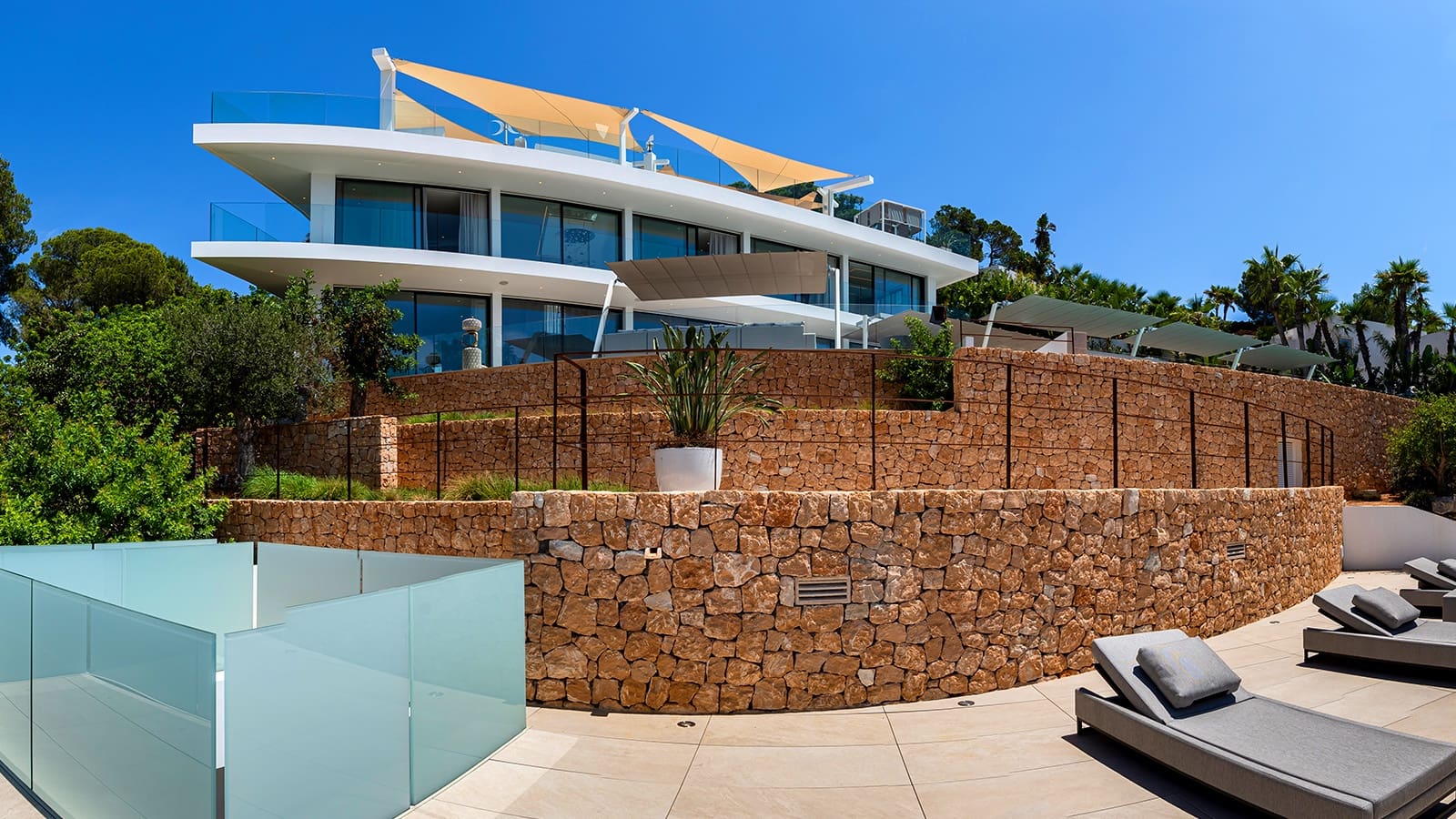 9 bedroom Villa for sale in Roca Llisa with pool - € 9,800,000 (Ref: 9426480)