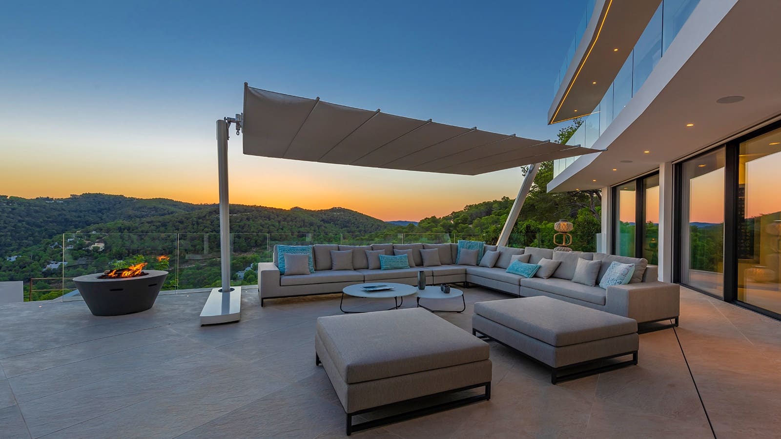9 bedroom Villa for sale in Roca Llisa with pool - € 9,800,000 (Ref: 9426480)