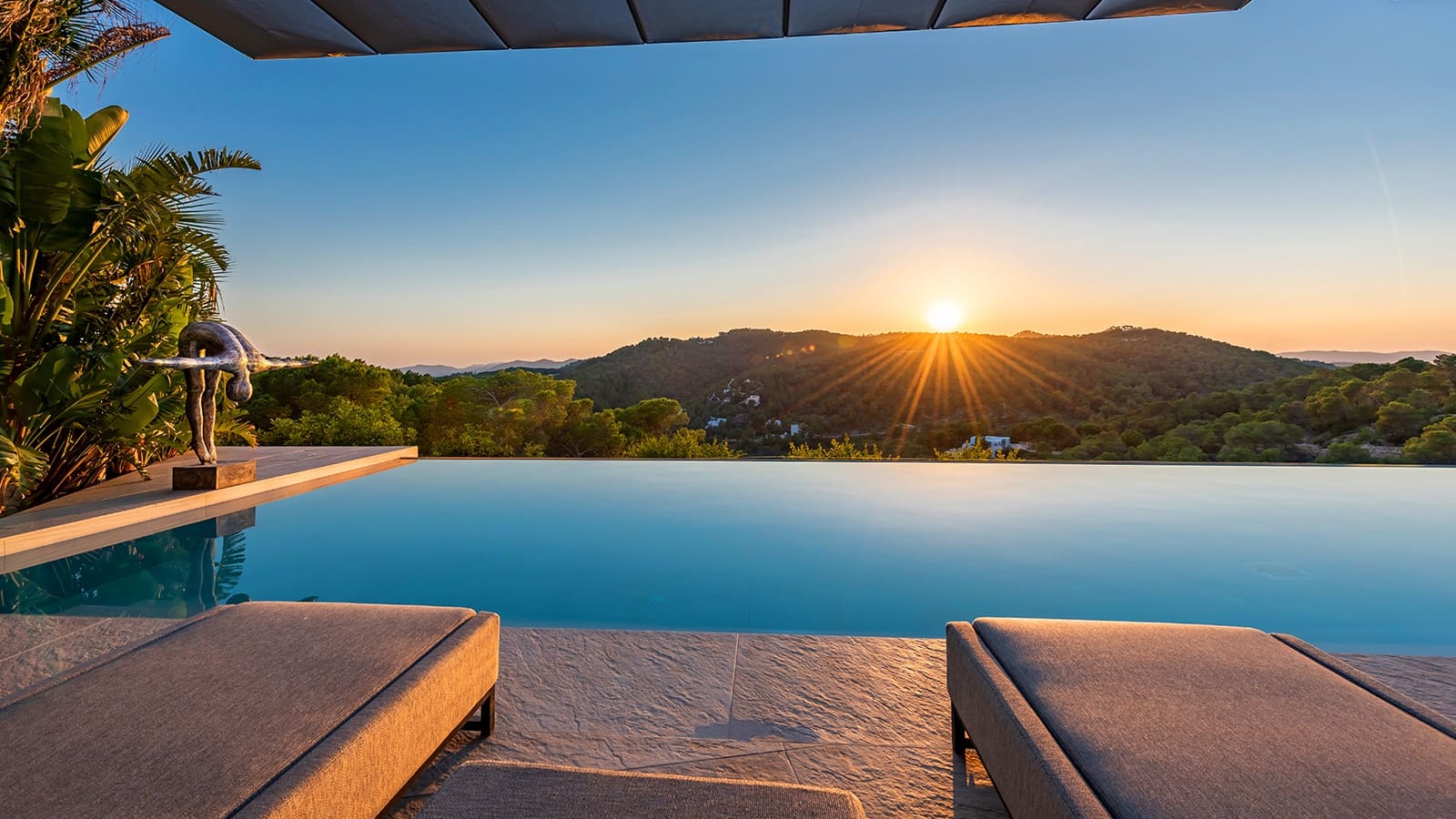 9 bedroom Villa for sale in Roca Llisa with pool - € 9,800,000 (Ref: 9426480)