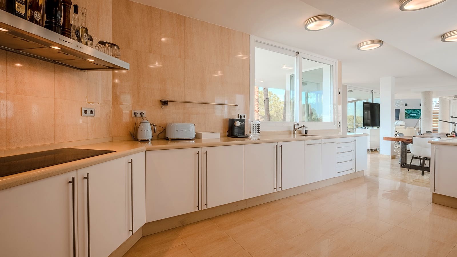 9 sypialnia Willa na sprzedaż w Santa Eulalia / Santa Eularia z basenem - 4 995 000 € (Ref: 9444874)