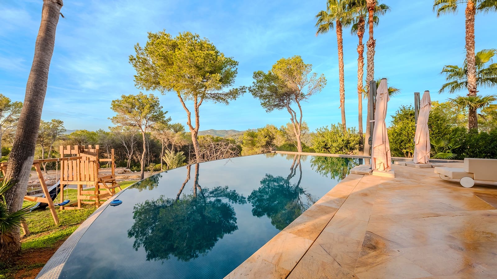 9 sypialnia Willa na sprzedaż w Santa Eulalia / Santa Eularia z basenem - 4 995 000 € (Ref: 9444874)