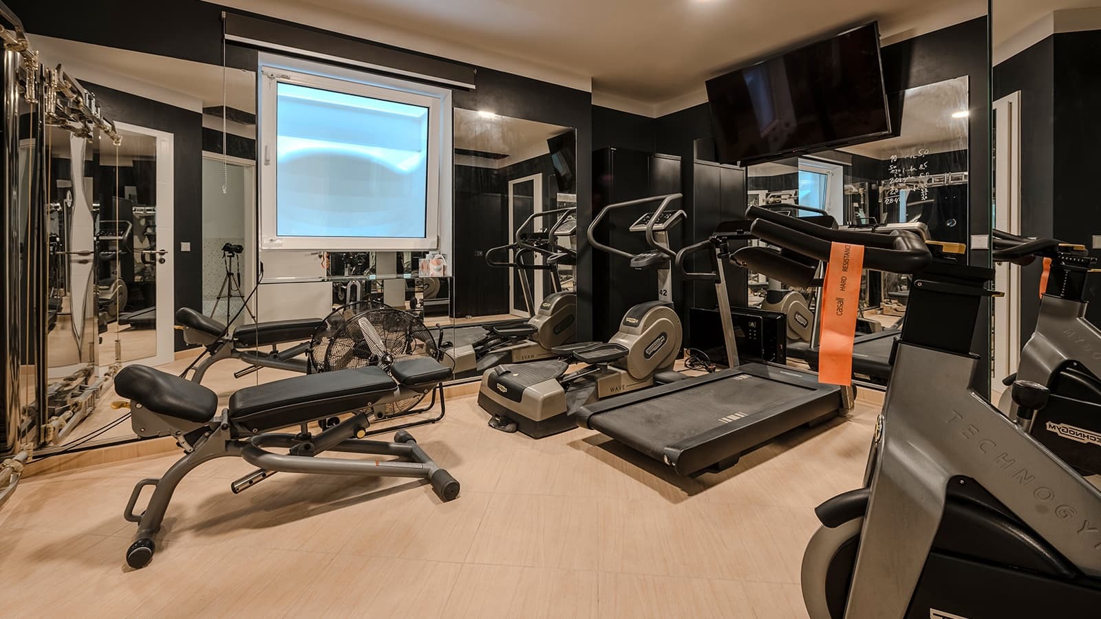 9 sypialnia Willa na sprzedaż w Santa Eulalia / Santa Eularia z basenem - 4 995 000 € (Ref: 9444874)