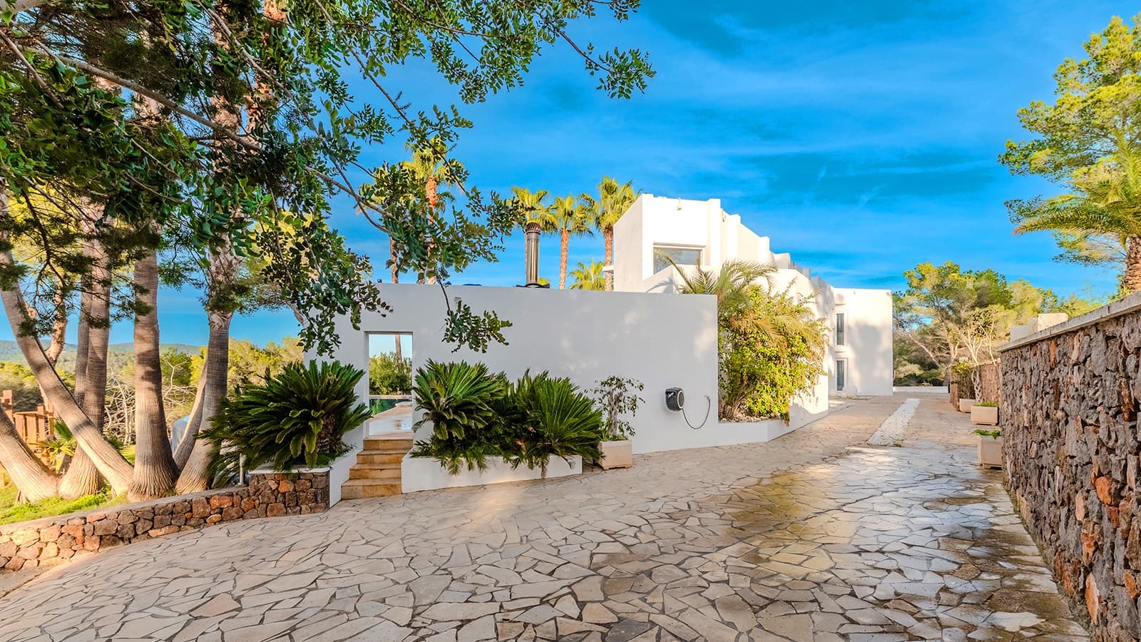 9 sypialnia Willa na sprzedaż w Santa Eulalia / Santa Eularia z basenem - 4 995 000 € (Ref: 9444874)