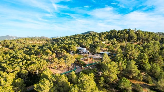 9 sypialnia Willa na sprzedaż w Santa Eulalia / Santa Eularia z basenem - 4 995 000 € (Ref: 9444874)