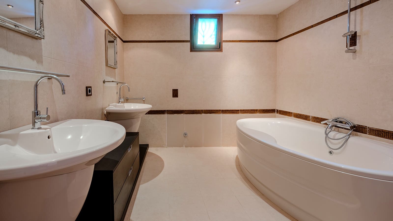 5 quarto Moradia para venda em Porroig com piscina - 14 000 000 € (Ref: 9446997)