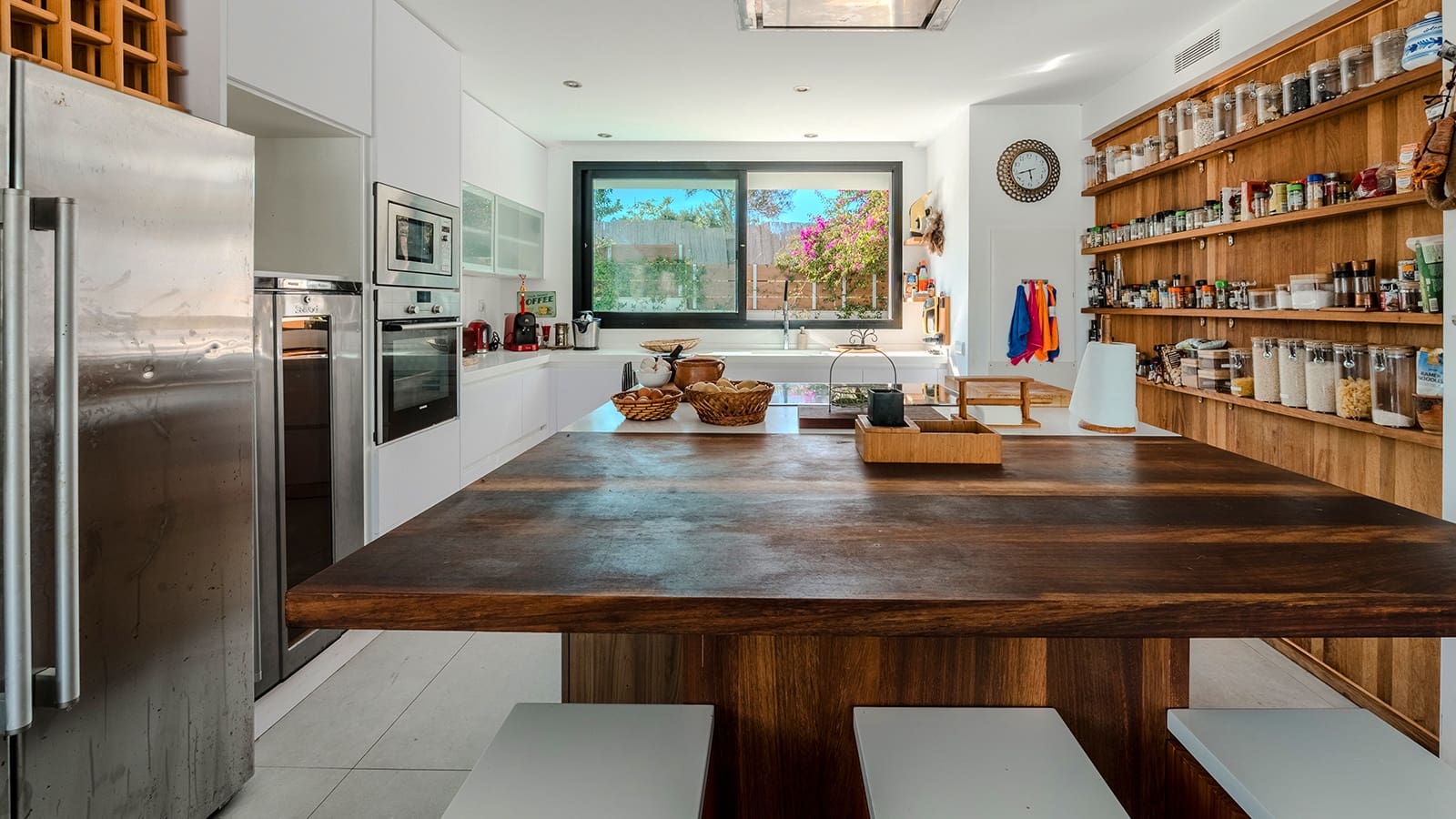 3 Zimmer Villa zu verkaufen in Cap Martinet mit Pool Garage - 1.790.000 € (Ref: 9449715)