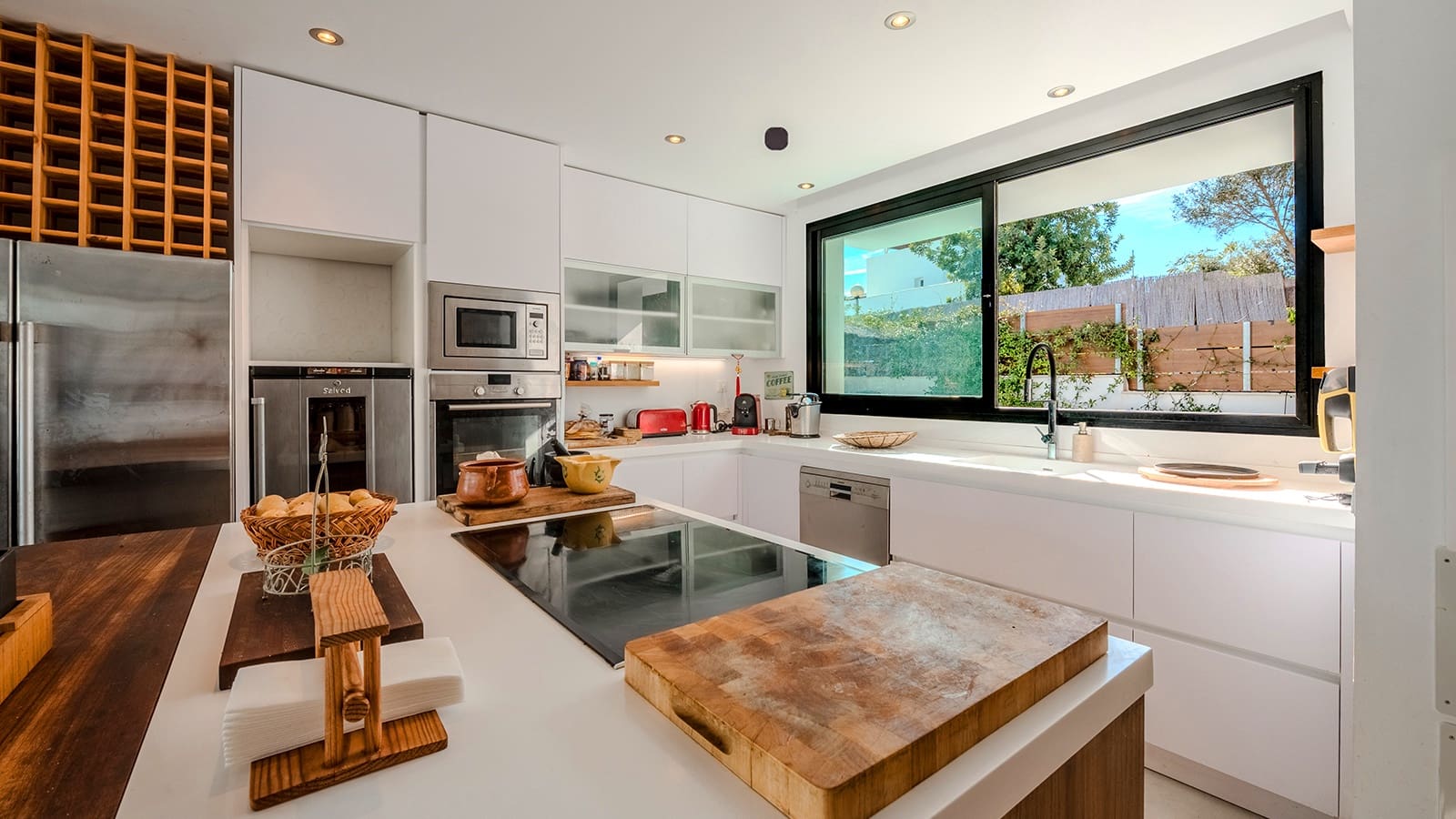 3 Zimmer Villa zu verkaufen in Cap Martinet mit Pool Garage - 1.790.000 € (Ref: 9449715)