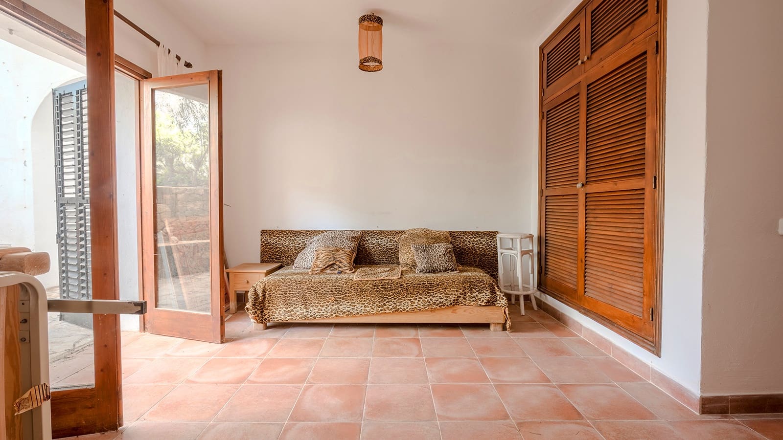 5 sypialnia Willa na sprzedaż w Es Cubells z basenem - 8 500 000 € (Ref: 9450675)