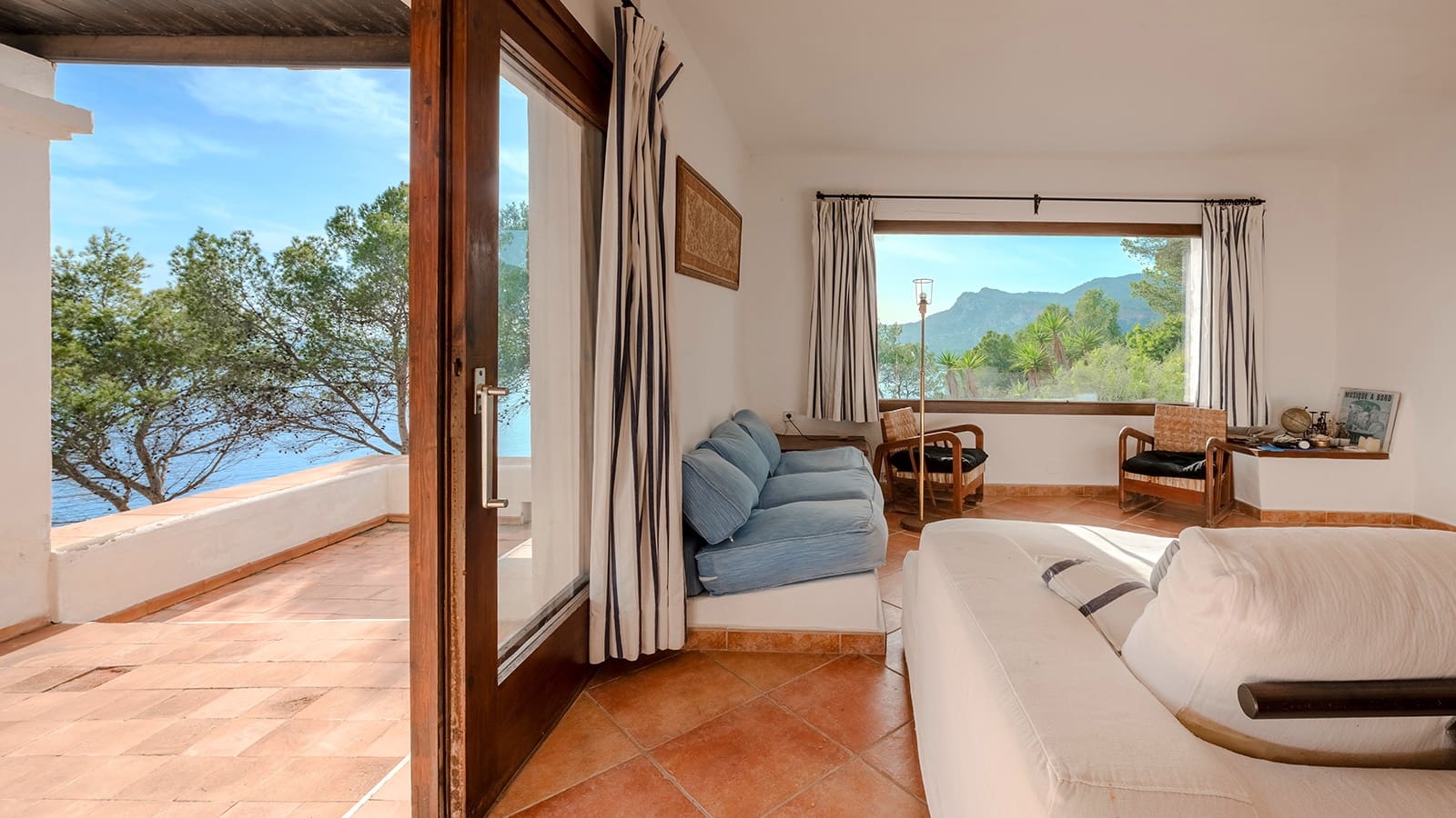 5 sypialnia Willa na sprzedaż w Es Cubells z basenem - 8 500 000 € (Ref: 9450675)