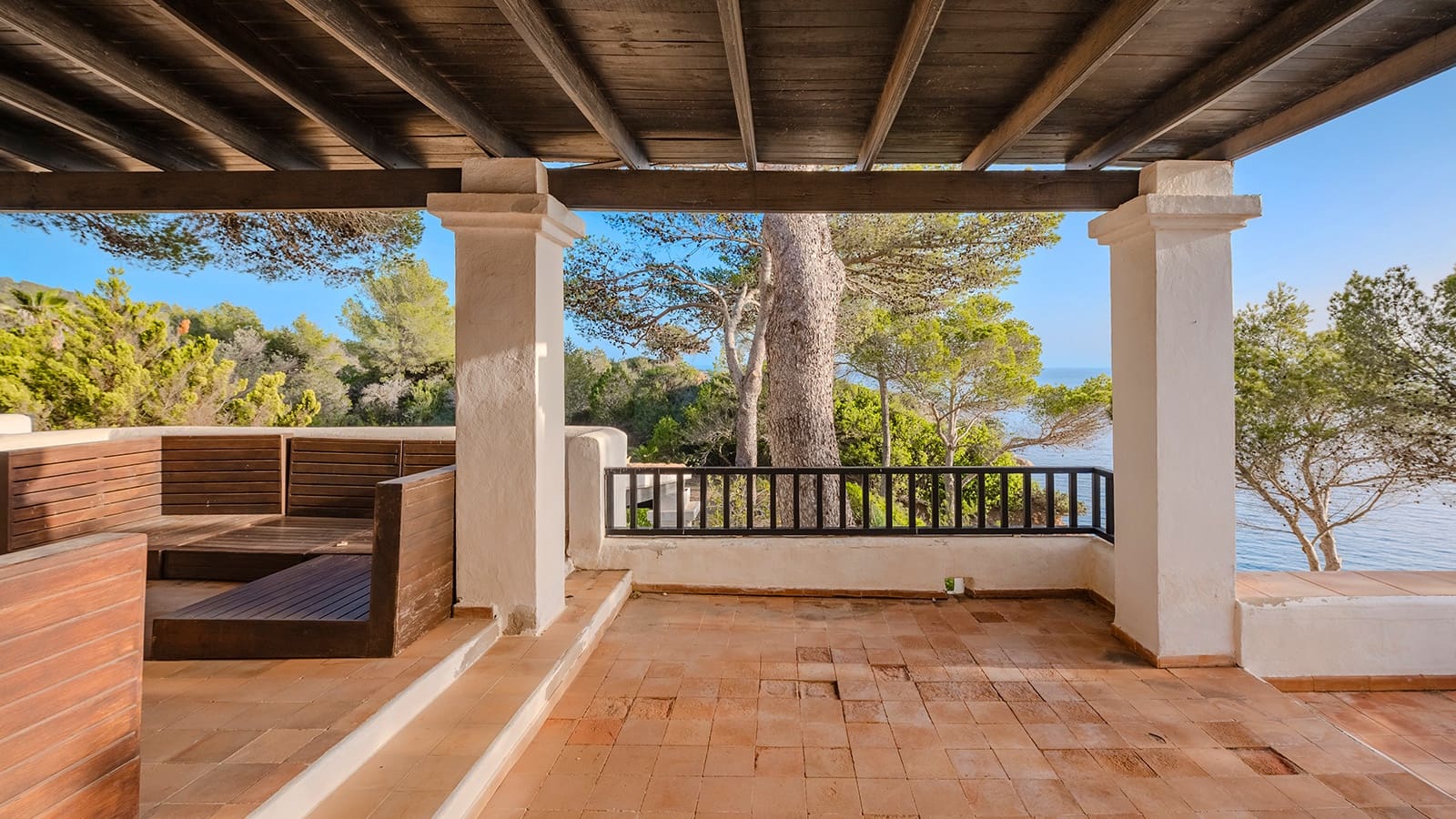 5 sypialnia Willa na sprzedaż w Es Cubells z basenem - 8 500 000 € (Ref: 9450675)