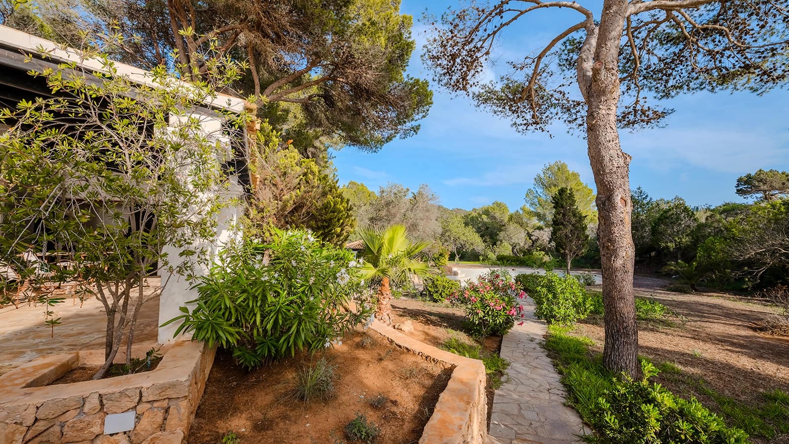 5 sypialnia Willa na sprzedaż w Es Cubells z basenem - 8 500 000 € (Ref: 9450675)