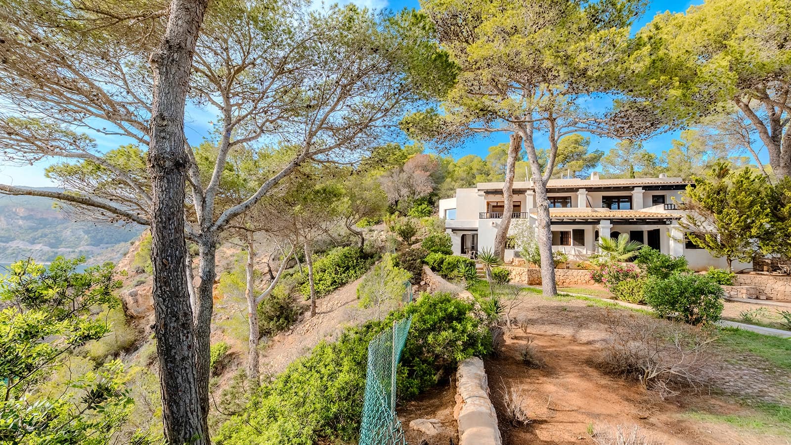 5 sypialnia Willa na sprzedaż w Es Cubells z basenem - 8 500 000 € (Ref: 9450675)