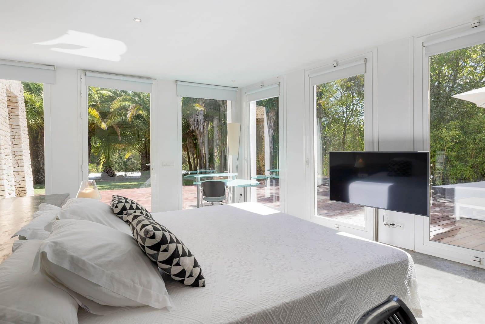 7 bedroom Villa for sale in Santa Gertrudis de Fruitera with pool - € 12,000,000 (Ref: 9688443)