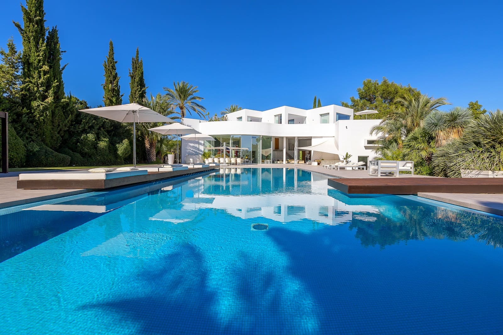 7 bedroom Villa for sale in Santa Gertrudis de Fruitera with pool - € 12,000,000 (Ref: 9688443)