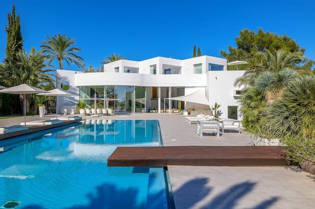 7 bedroom Villa for sale in Santa Gertrudis de Fruitera, Santa Eulalia / Santa Eularia with pool - € 12,000,000 (Ref: 9688443)