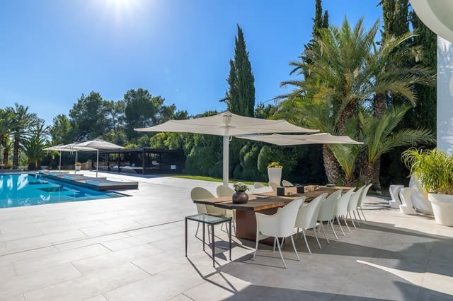 7 bedroom Villa for sale in Santa Gertrudis de Fruitera, Santa Eulalia / Santa Eularia with pool - € 12,000,000 (Ref: 9688443)