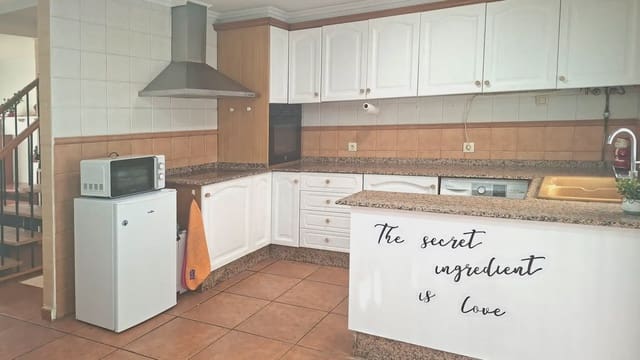 3 quarto Moradia em Banda para venda em Massamagrell com garagem - 299 900 € (Ref: 10165296)