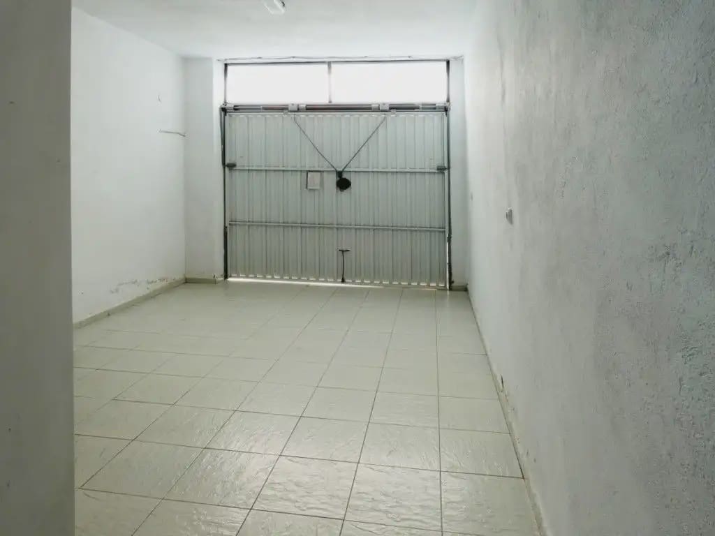 4 bedroom Terraced Villa for sale in Camporrobles with garage - € 140,000 (Ref: 10165297)