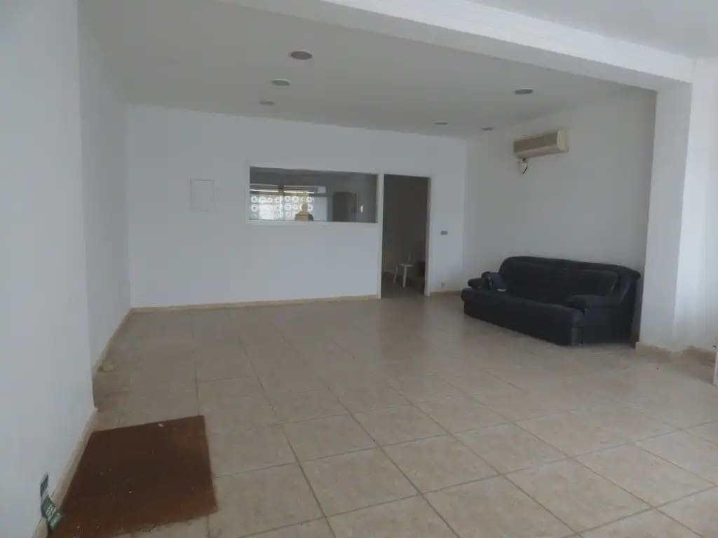 Komercyjne na sprzedaż w Miasto Walencja - 95 000 € (Ref: 10165300)