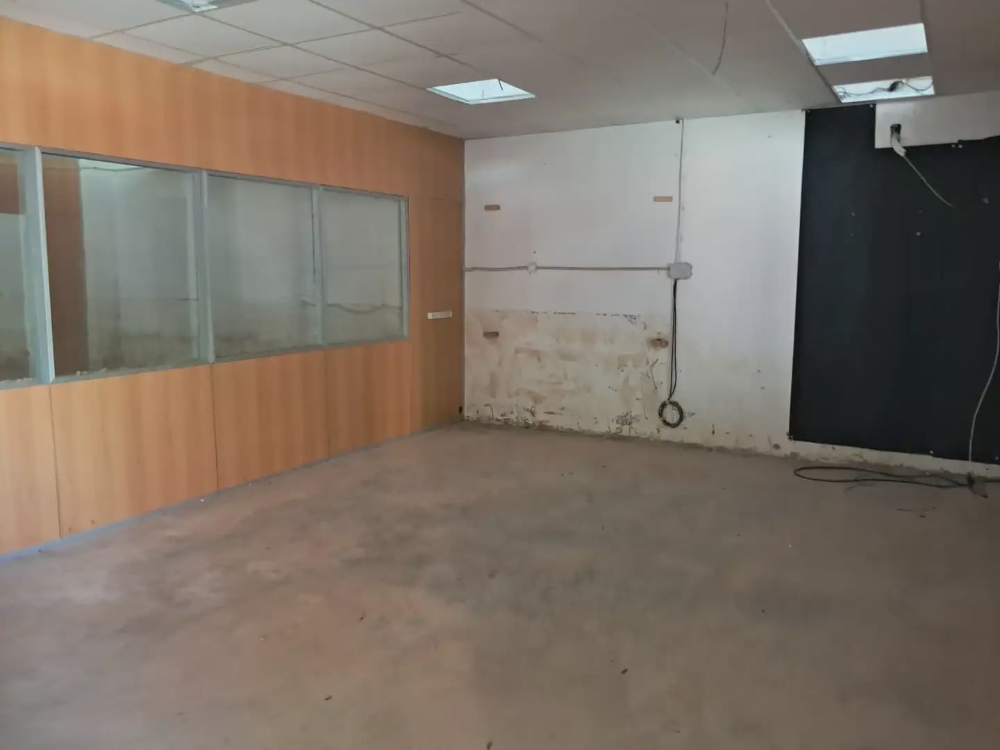 Kommersiell til salgs i Picanya - € 675 000 (Ref: 10165301)