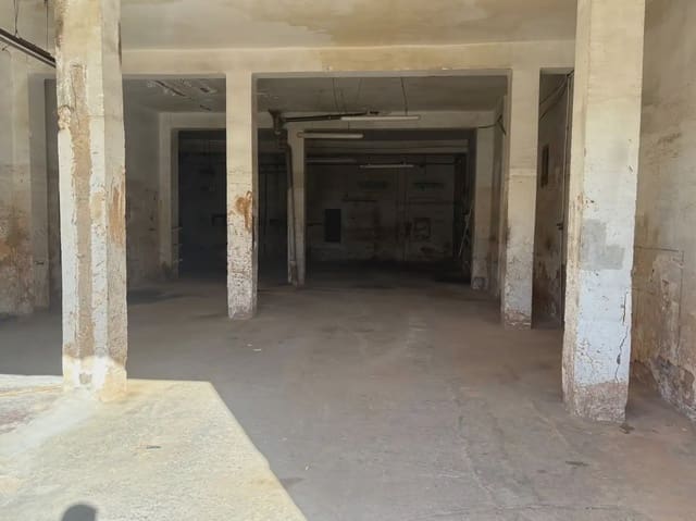 Kommersiell att hyra i Paiporta - 700 € (Ref: 10165309)