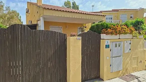 3 bedroom Villa for sale in Peniscola with pool garage - € 289,000 (Ref: 10165310)