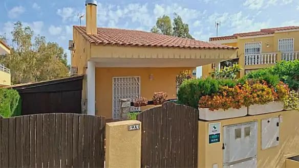 3 bedroom Villa for sale in Peniscola with pool garage - € 289,000 (Ref: 10165310)