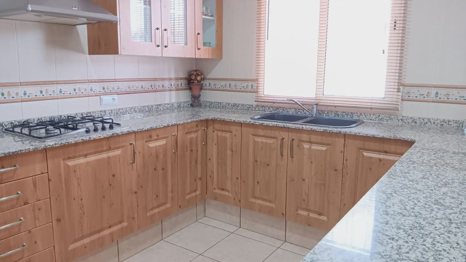 3 soverom Finca/Herregård til salgs i Cheste med svømmebasseng garasje - € 230 000 (Ref: 10165314)