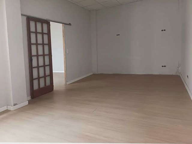 Komercyjne na sprzedaż w Benetússer - 74 500 € (Ref: 10165320)