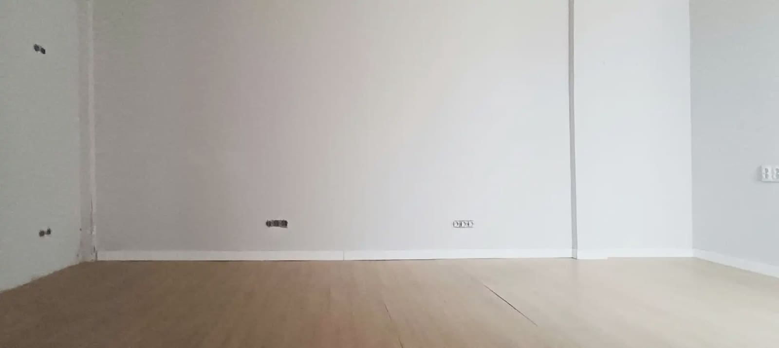 Komercyjne na sprzedaż w Benetusser - 74 500 € (Ref: 10165320)