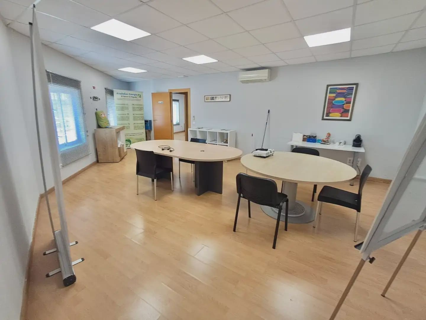 Komercyjne do wynajęcia w Loriguilla - 2 200 € (Ref: 10165322)