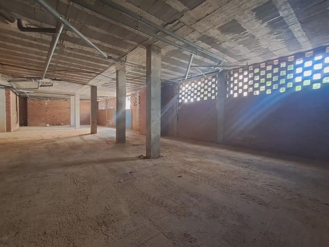 Kommersiell att hyra i Paiporta - 1 800 € (Ref: 10165329)