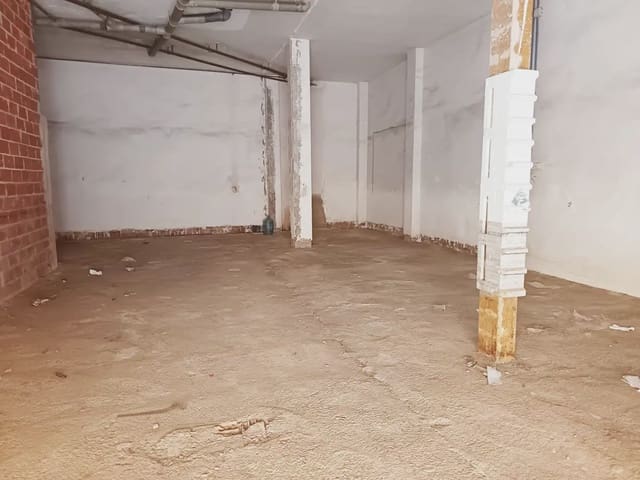 Erhverv til salg i Alfafar - € 95.000 (Ref: 10165340)