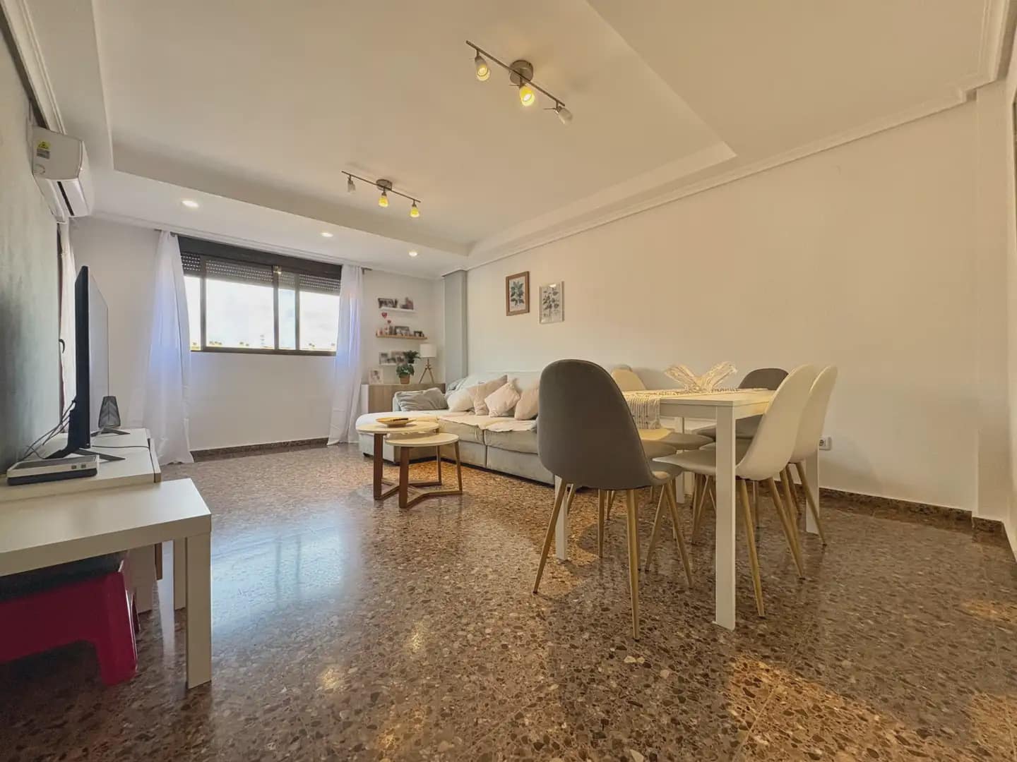 4 soveværelse Lejlighed til salg i Alcasser med garage - € 209.000 (Ref: 10165341)