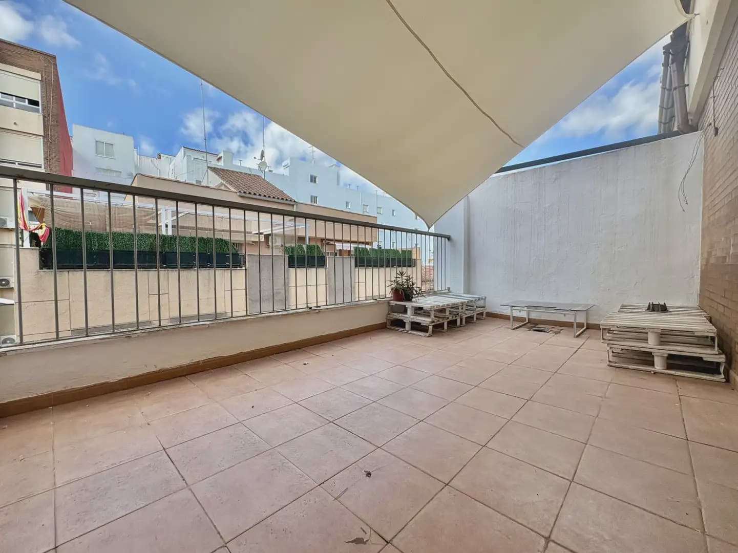 Casa de 4 habitaciones en Paiporta en venta con garaje - 480.000 € (Ref: 10175756)