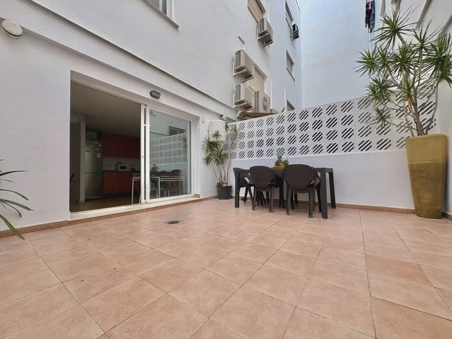 Casa de 4 habitaciones en Paiporta en venta con garaje - 480.000 € (Ref: 10175756)