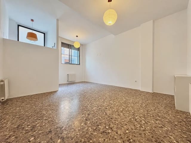 Casa de 4 habitaciones en Paiporta en venta con garaje - 480.000 € (Ref: 10175756)