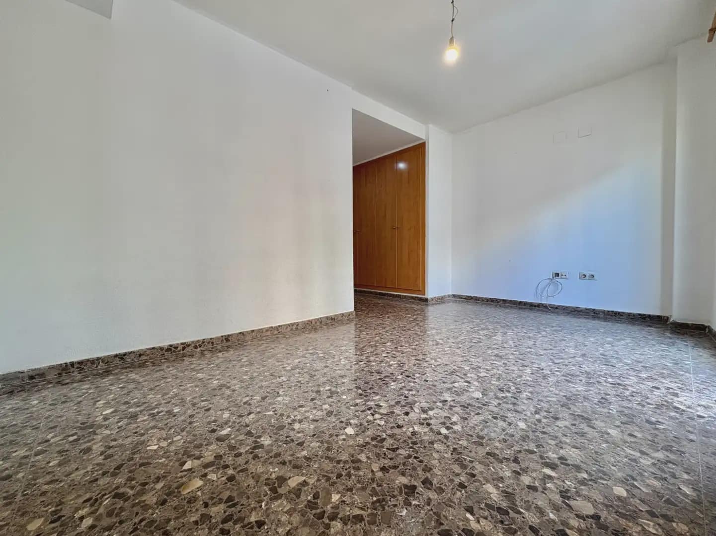 Casa de 4 habitaciones en Paiporta en venta con garaje - 480.000 € (Ref: 10175756)