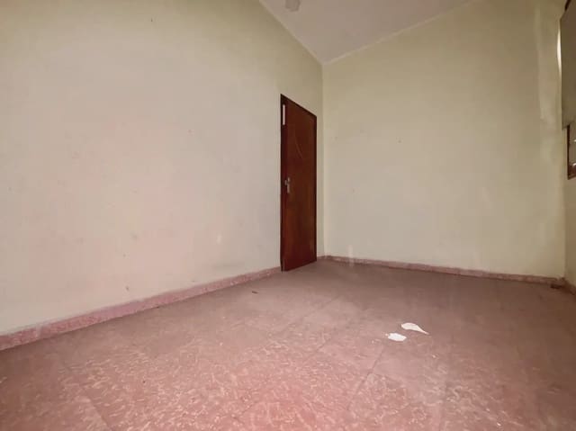 5 soverom Leilighet til salgs i Algemesí - € 89 000 (Ref: 10179696)