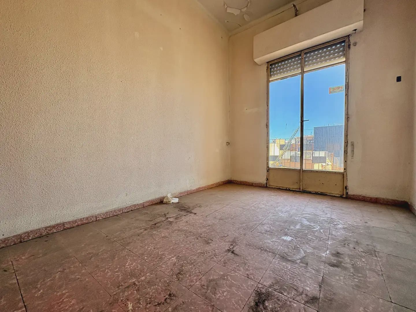 5 soverom Leilighet til salgs i Algemesi - € 89 000 (Ref: 10179696)