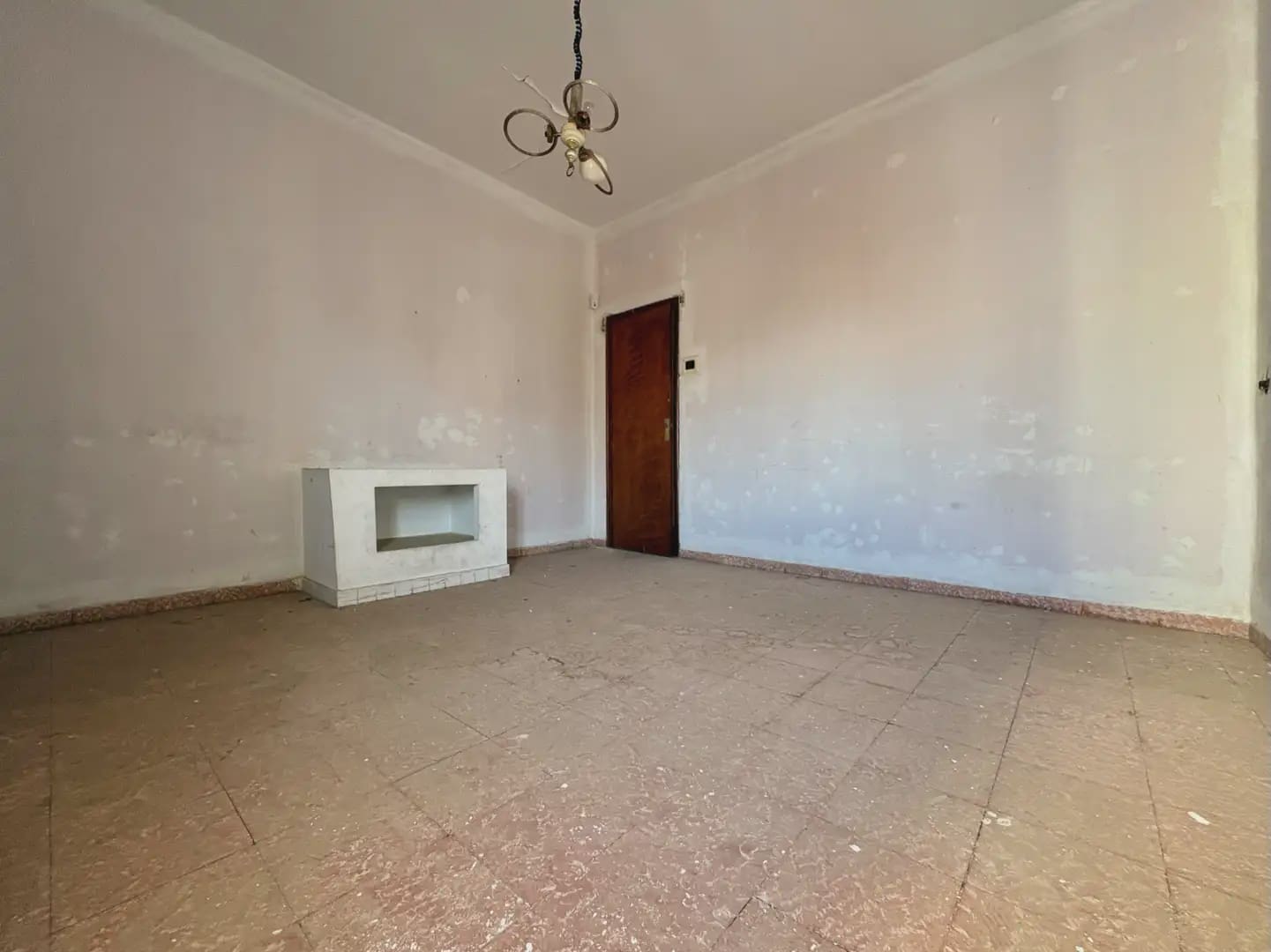 5 soverom Leilighet til salgs i Algemesi - € 89 000 (Ref: 10179696)
