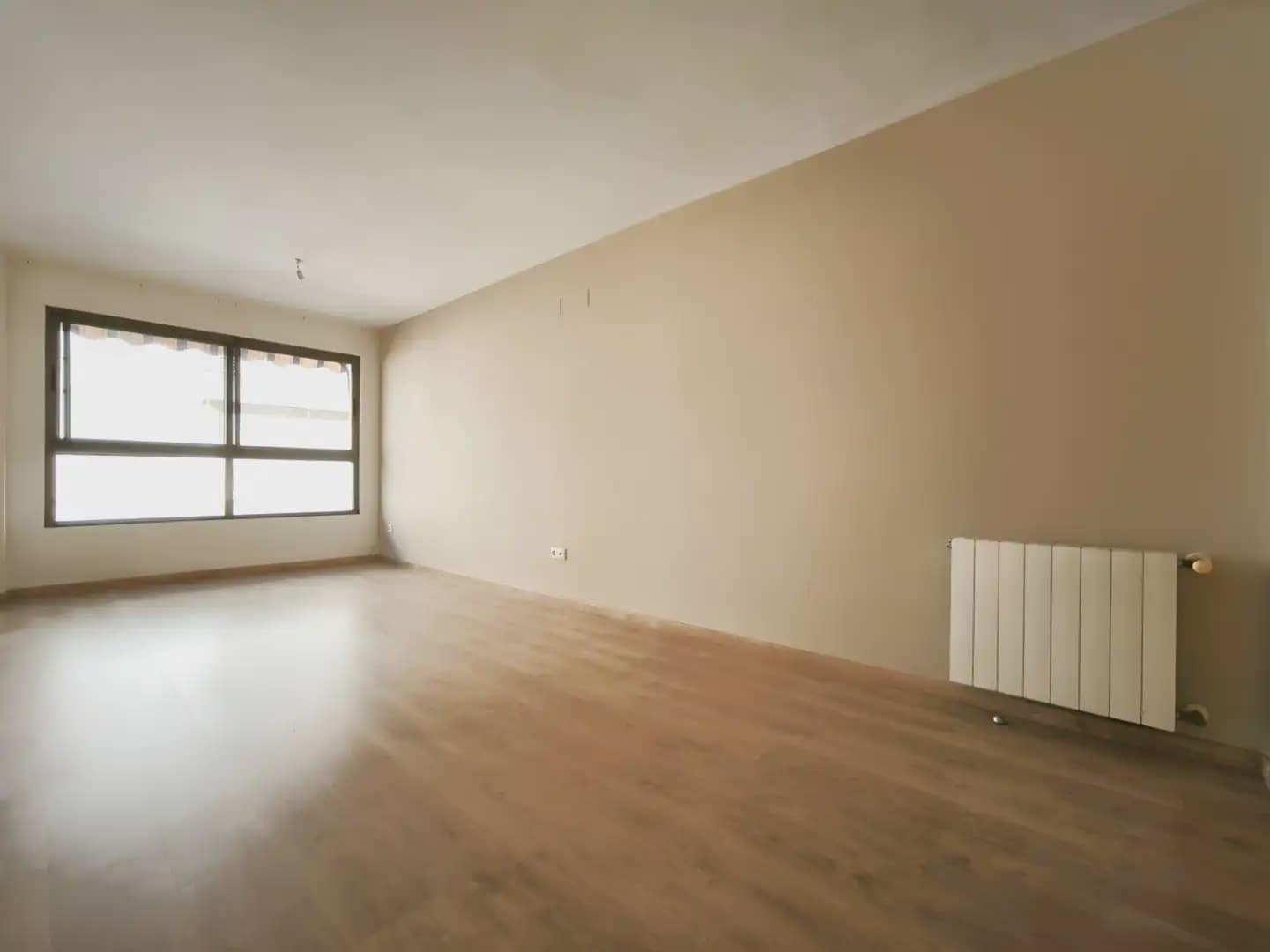 4 chambre Appartement à vendre à Paiporta avec garage - 289 000 € (Ref: 10181980)