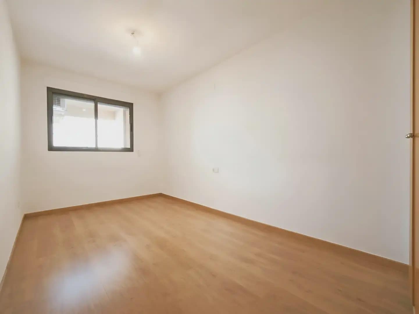 4 chambre Appartement à vendre à Paiporta avec garage - 289 000 € (Ref: 10181980)