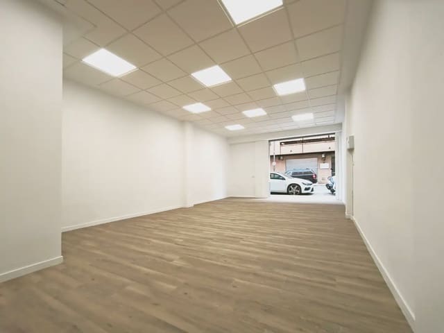Comercial para arrendar em Paiporta - 700 € (Ref: 10185952)