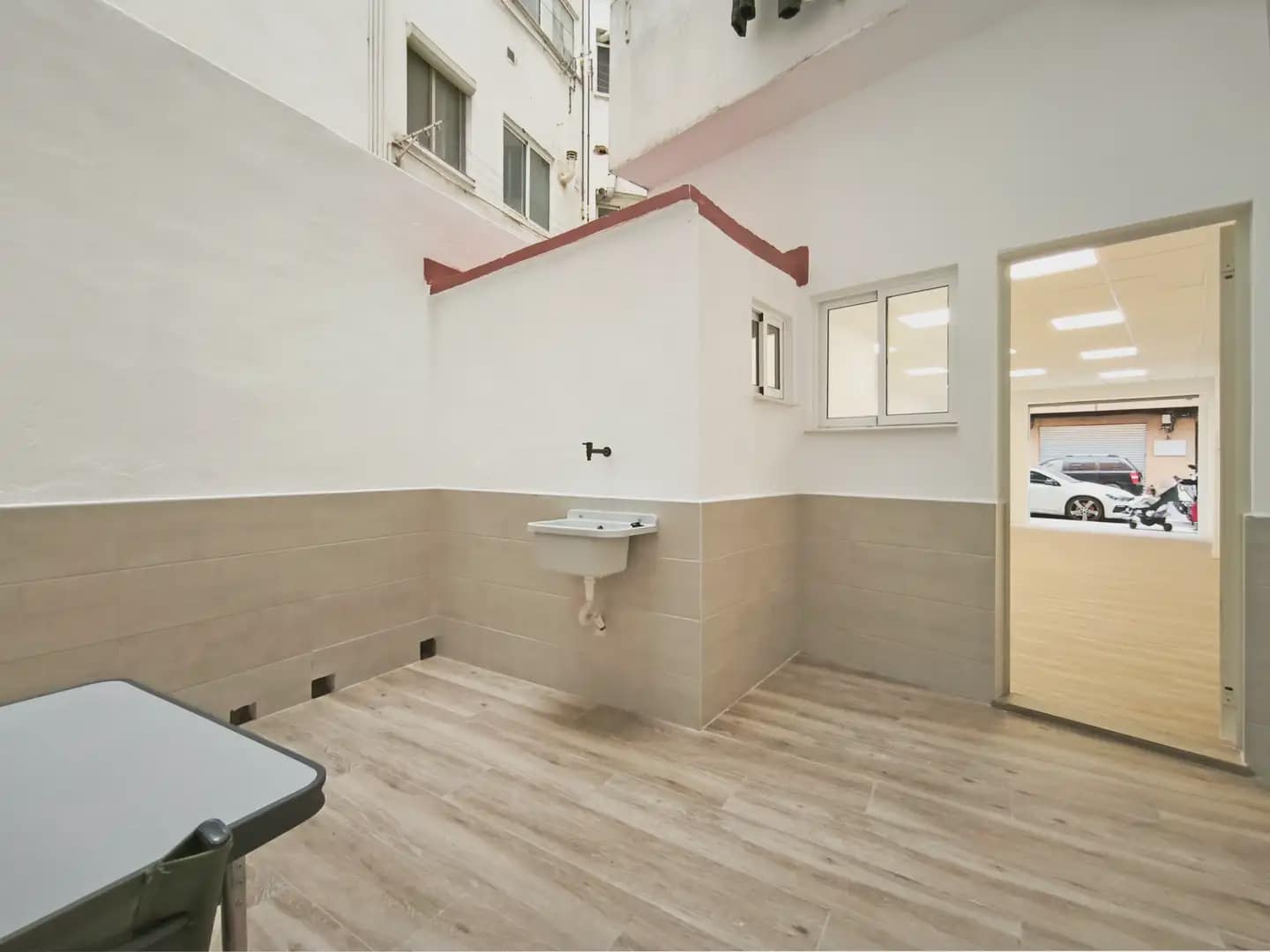 Comercial para arrendar em Paiporta - 700 € (Ref: 10185952)